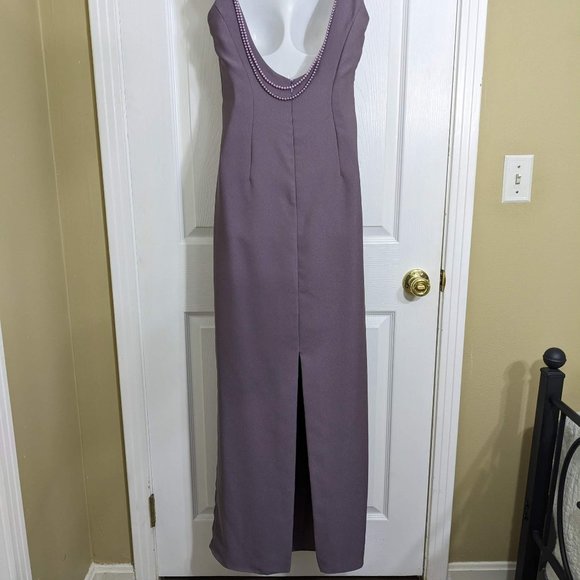 Watters & Watters Heather Sleeveless Faux Pearl Neckline Maxi Formal Dress - 6 - Picture 7 of 15